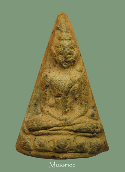 พระนางพญา เจ้าคุณศรี (ประหยัด) ปี 2483 พระสวย พุทธคุณเลิศทางด้านเสริงส่งความเจริญรุ่งเรือง