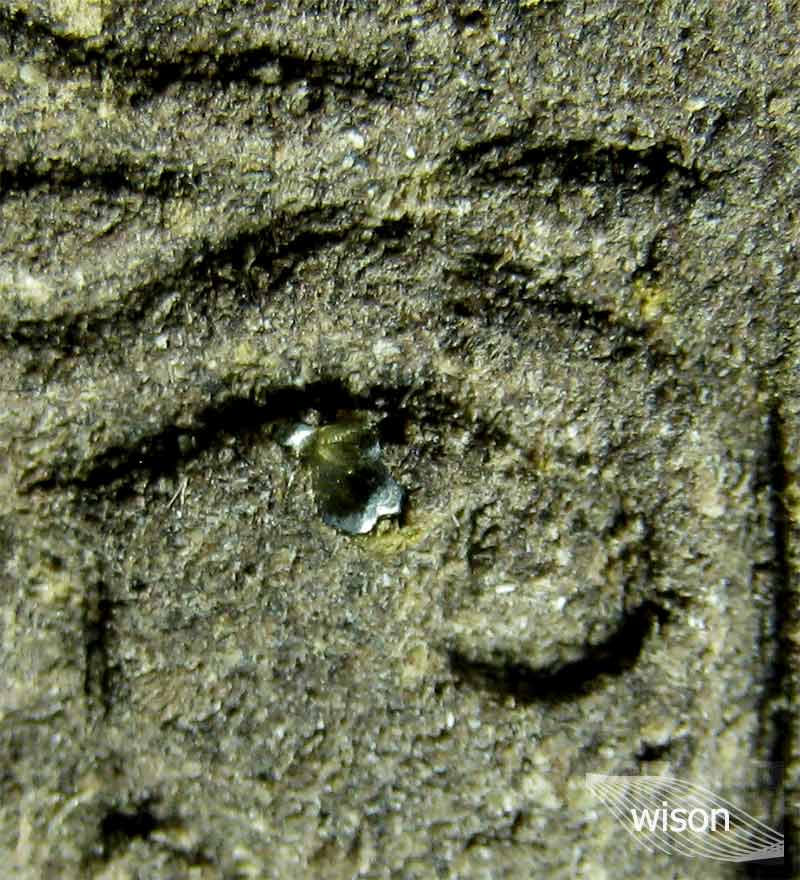 สมเด็จวัดโนนผึ้ง หลวงปู่หมุน วัดบ้านจาน เนื้อผงผสมว่าน ๑๐๘ ปี ๒๕๔๐