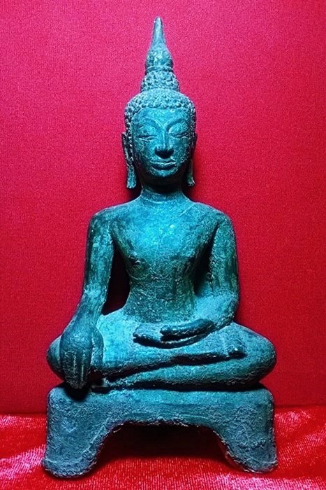 พระบูชากำแพงสามขา 3 นิ้ว