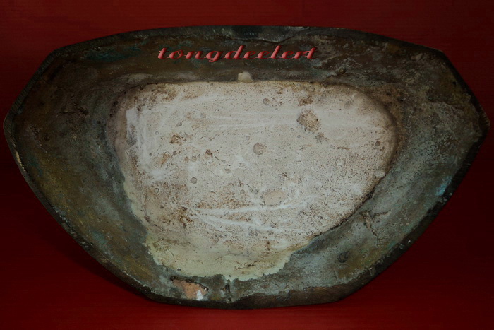 พระบูชาปางประทานพร ใต้ฐานหล่อดินไทยค่ะ