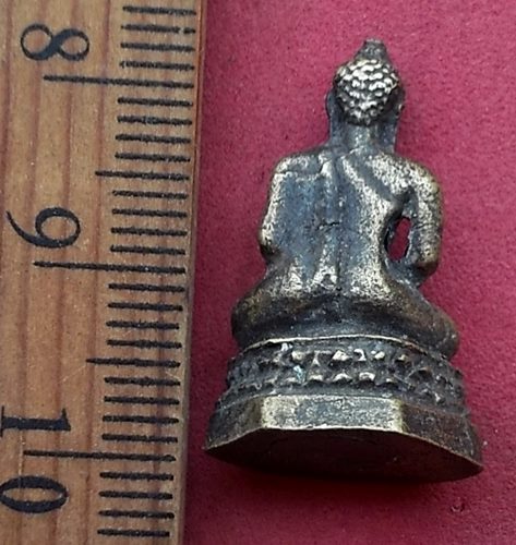 วัดใจเริ่ม 10 บาท กับ พระรูปหล่อ ....AN219