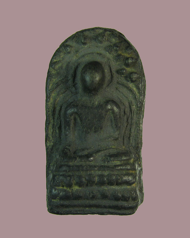 พระหลวงพ่อกวย วัดโฆษิตาราม พิมพ์พระคง เนื้อดินสีดำ