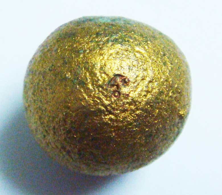 ลูกอมผงพรายกุมาร พร้อมกระดาษสารพัดกัน ปี พ.ศ. 2554 โค๊ตตัวนะ สร้าง 4999 ลูก