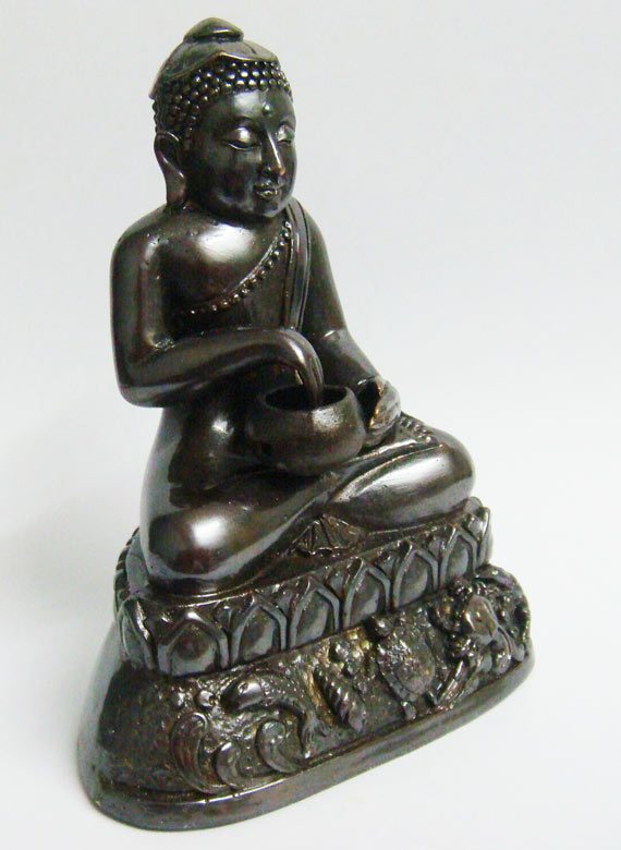 เลข ๑...พระบูชาอุปคุตแบ่งลาภ เนื้อโลหะผสม(รมมันปู) หน้าตัก 2 นิ้ว หลวงปู่คำบุ วัดกุดชมภู