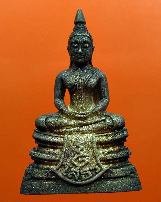 รูปหล่อหลวงพ่อโสธร 80 ปี กรมตำรวจ เนื้อเงินพ่นทราย