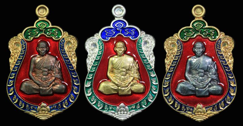 เสมา7รอบหลวงพ่อสิน ชุดกรรมการ 511