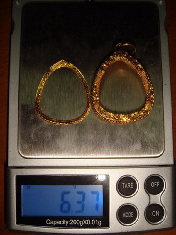 พระปิดตามหาเสน่ห์ เนื้อใบลาน (สร้างน้อย) หลวงปู่โต๊ะ ปี 2518