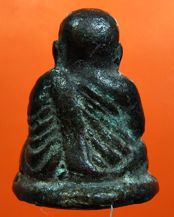 หลวงพ่อเงิน ฟ้าคำรณ 