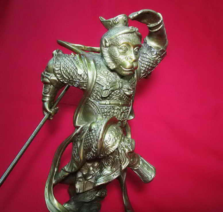  เทพเจ้าเห้งเจีย เนื้อทองเหลืองหล่อตันๆ หนักๆ สูง 11 นิ้ว กว้าง 5.5 นิ้ว องค์ใหญ่ครับ ปิด 3000