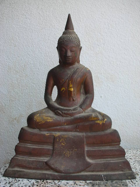 พระบูชาหลวงพ่อโสธรปี06ครับ