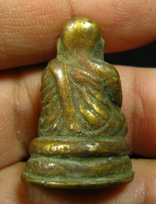 พระพิมพ์หลวงพ่อเงิน สวยไม่ทราบที่ครับ