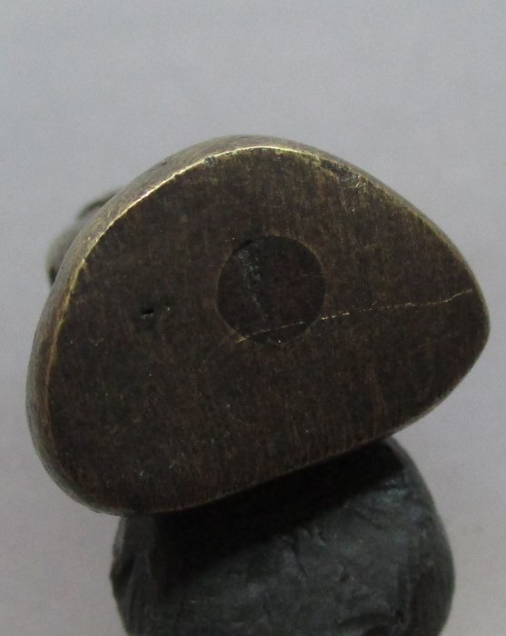 รูปหล่อพระพุทธ ไม่ทราบที่ครับ