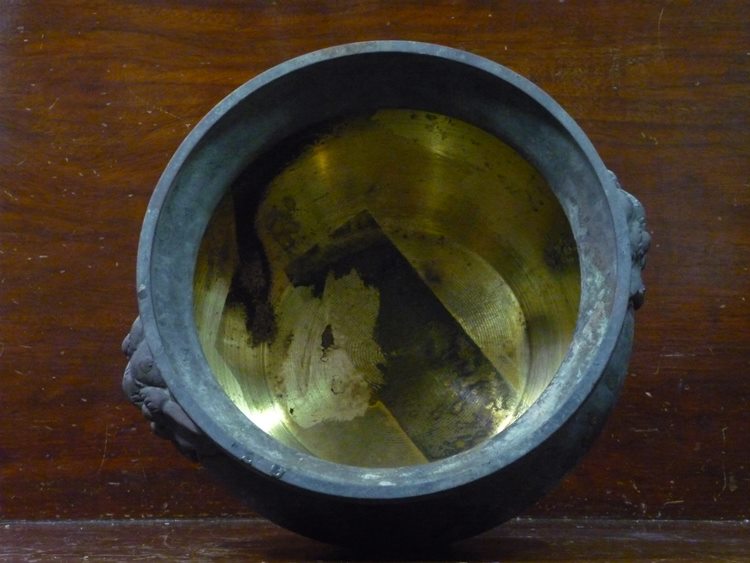 กระถางธูปหัวสิงห์ ไซร์ใหญ่ ...../000