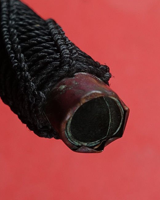 ตะกรุดถักลาย 5 เสา หลวงพ่อกวย วัดโฆสิตาราม