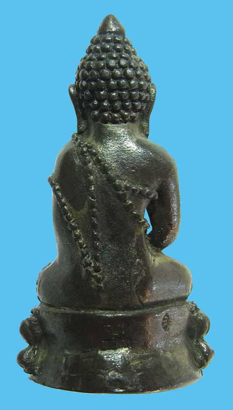 พระกริ่งรุ่นแรกเนื้อนวะโลหะ1 ใน 9 องค์ หลวงพ่อตัด วัดชายนา ปี 2543 ตอกโค๊ด วชน เรียงรุ่นแรก 