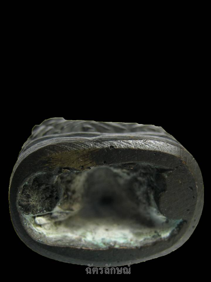 พระเชียงรุ้งสำริด