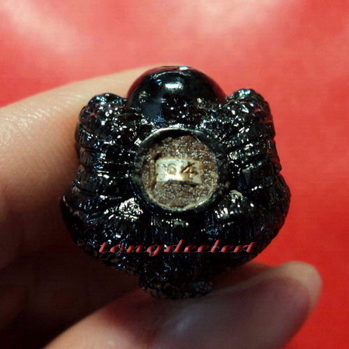 ลูกอมเสือ(โปเกม่อน) หลวงพ่อเปิ่น วัดบางพระ ตะกรุดเงิน ตาเพชร รุ่นแรก สวยมากค่ะ