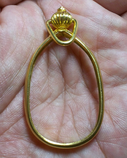 กรอบทอง 90 % มือ 2 นน.6.30 กรัม บัวหมุน 360 องศา