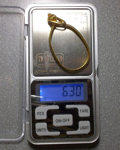 กรอบทอง 90 % มือ 2 นน.6.30 กรัม บัวหมุน 360 องศา