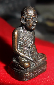 รูปหล่อพระสุธรรมยานเถระ หลวงพ่อฤาษีลิงดำ รุ่น3 สร้างเมื่อปี พ.ศ.2532 