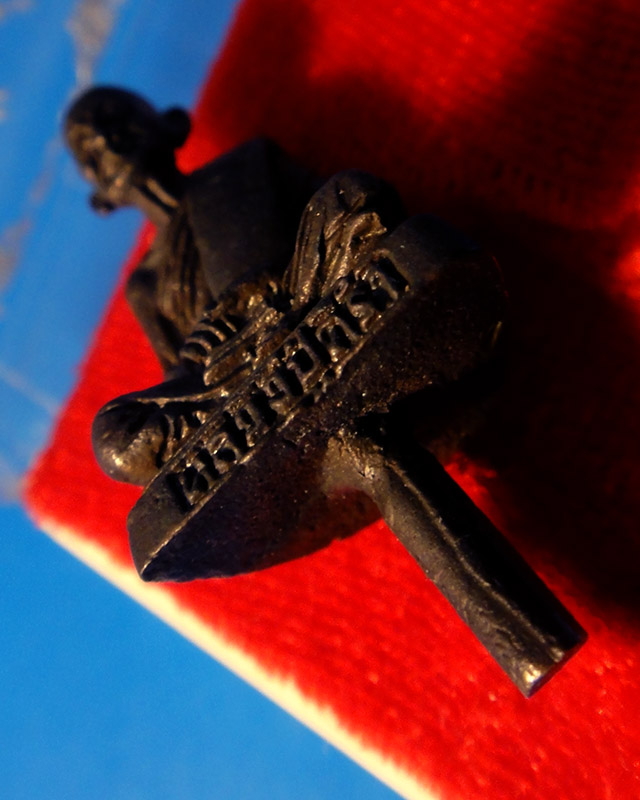 #ราคาเบาๆ พิเศษเข้าพรรษา..รูปหล่อมีช่อ หลวงปู่คร่ำ  วัดวังหว้า อ.แกลง จ.ระยอง ปี2532 กล่องเดิม