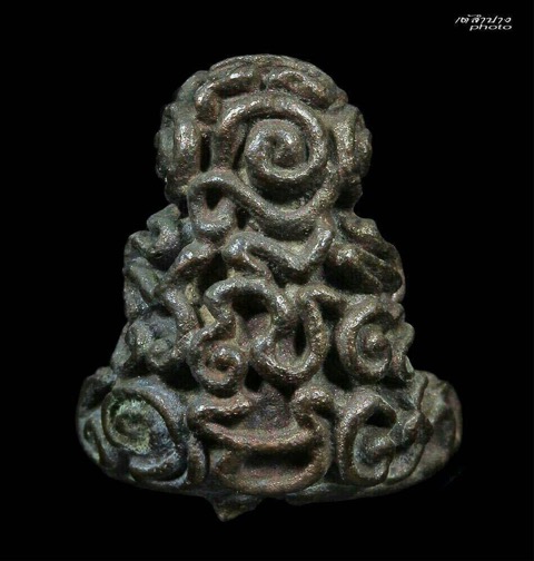 พระปิดตามหาลาภ ปี18 หลวงพ่อเกษม เขมโก