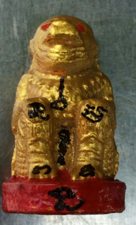 หนุมานหลวงปู่หมุนลงทองจารทั้งตัวฝังตระกรุดทองคำแจกกรรมการ สวยๆครับสร้างน้อยไม่ค่อยพบเจอครับ