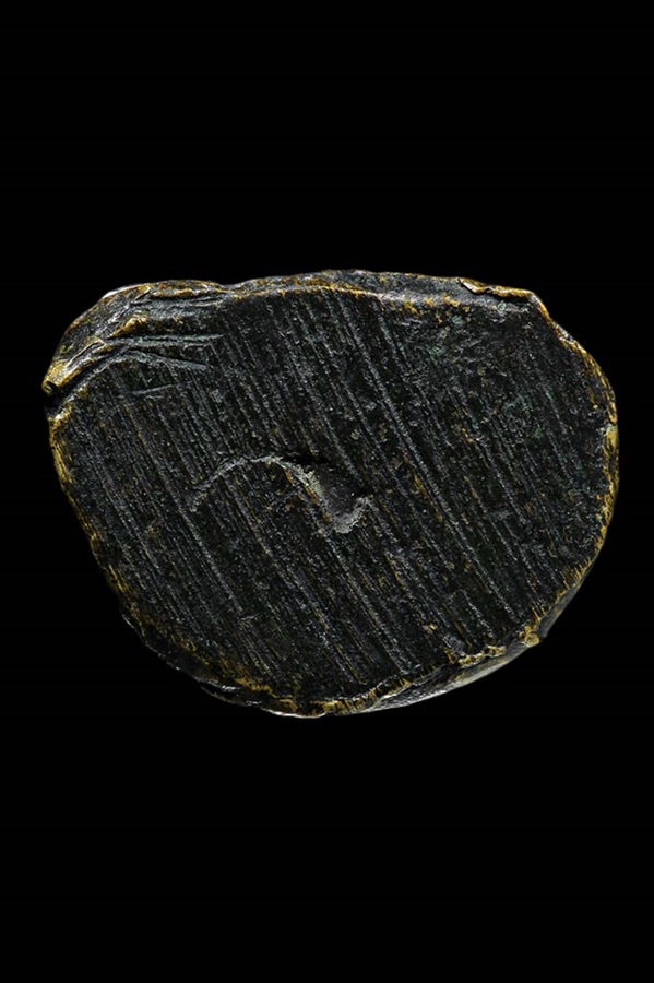 หลวงพ่อเงิน รุ่นปืนแตก ปี28 ไตรมาส สวย ๆ 