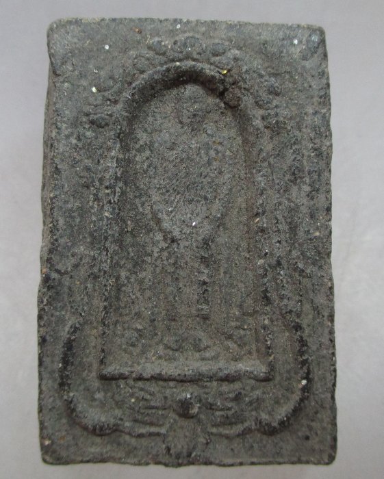 พระสมเด็จหลังหลวงปู่เทพโลกอุดร