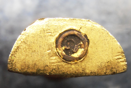 พระกริ่งหลวงพ่อโสธร (ภปร) ปี35กะไหล่ทอง สวยๆครับ