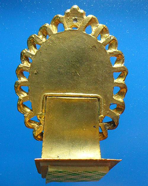 ล็อกเก็ตหลวงพ่อจรัญ วัดอัมพวัน สิงห์บุรี ขนาดบูชาหน้ารถ