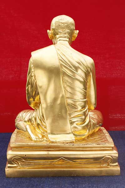 พระบูชาหลวงพ่อแพ วัดพิกุลทอง