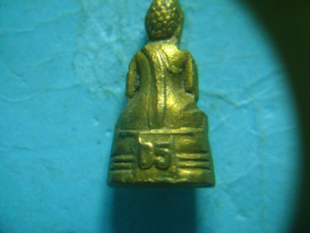 ล.พ.โสธร ปี 05 กะไหล่ทอง