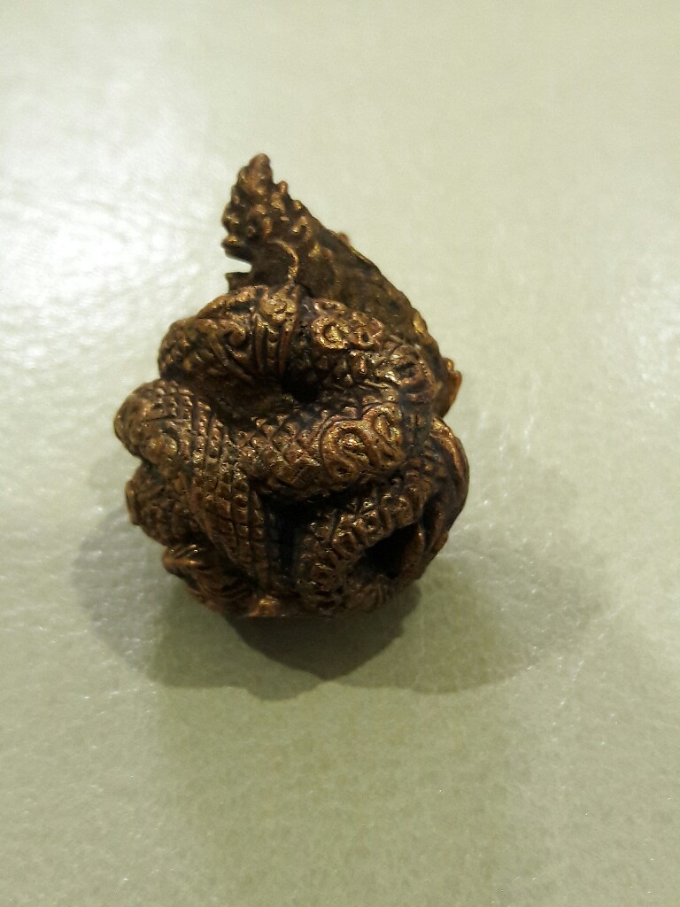 พญานาคเกี้ยว ทองแดง พิมพ์ใหญ่ ปี 2545 หลวงปู่คำพันธ์