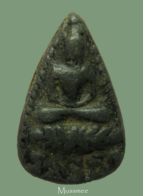 พระกลีบบัวอรหันต์ หลวงปู่ไข่ วัดเชิงเลน เนื้อชินตะกั่ว (หายากสุดๆครับเนื้อนี้) ตัวจริงครับ