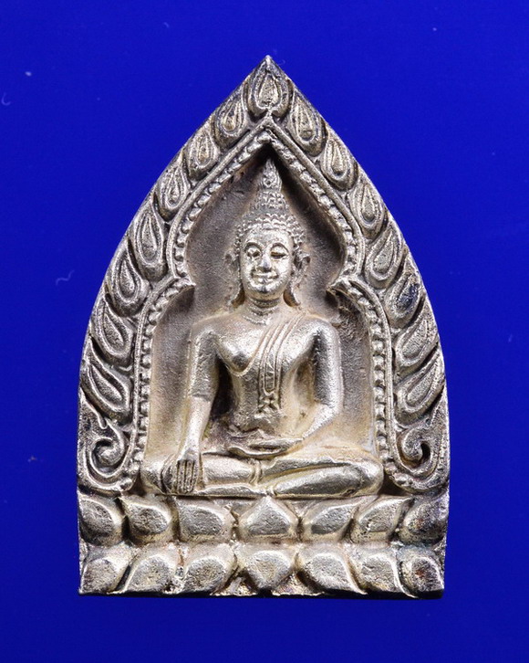 เจ้าสัวเนื้อเงินหลวงพ่อเกษม วัดม่วง อ่างทอง