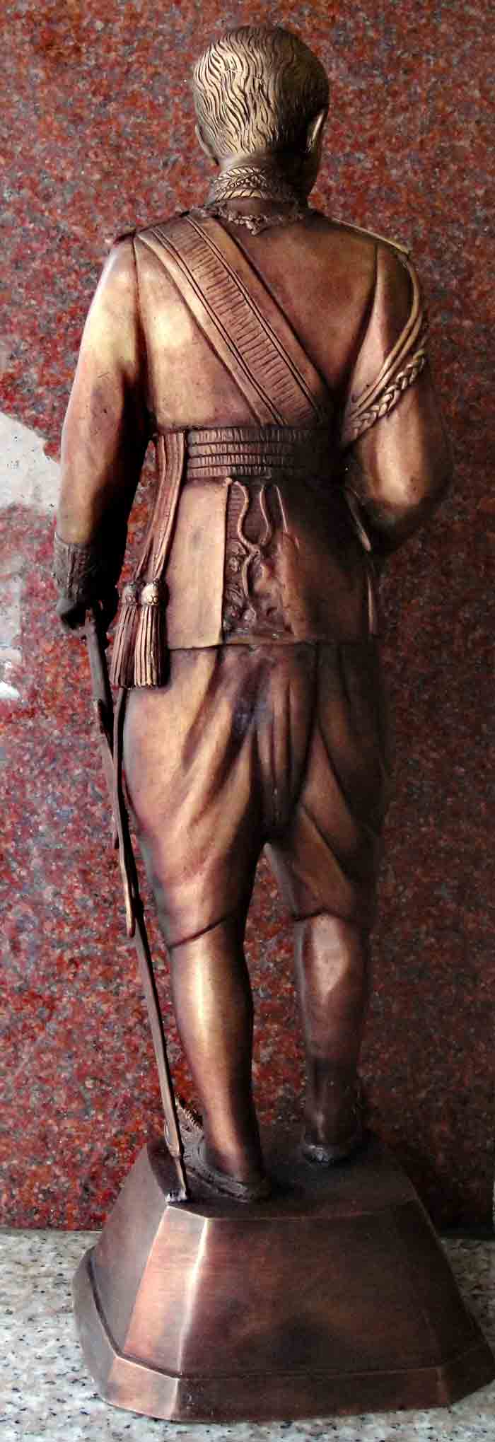 รูปหล่อในหลวงรัชกาลที่ 5 ขนาดบูชา