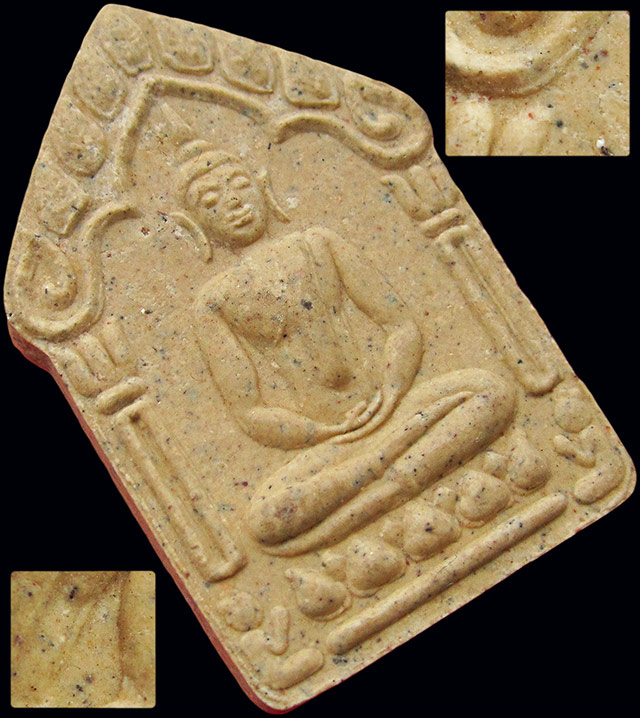 พระขุนแผนผงพรายกุมาร พ่อสาคร มนุญโญ วัดหนองกรับ ปี ๒๕๔๖ เนื้อขาว พิมพ์ใหญ่ไม่ทาทอง ตะกรุดทองแดงคู่