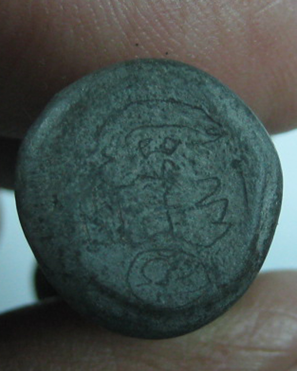 กุมารทองรุ่นแรก หลวงพ่อกวย