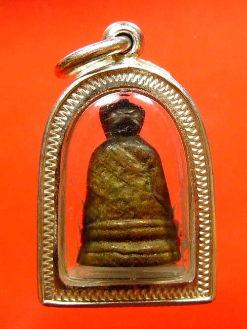 รูปหล่อ รุ่น ๒ ไตฮงกง พิมพ์หัวไม่กลึงไม่อุดกริ่ง 