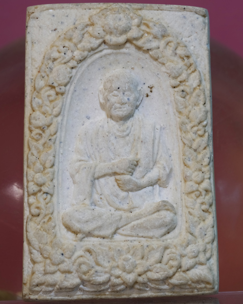 พระวัดระฆังฯ รุ่น108ปี(พ.ศ.2523) พิมพ์รูปเหมือน สมเด็จฯโต ด้านหลังมีตรายางชัด มีกล่องใส่พระเดิม/ww07