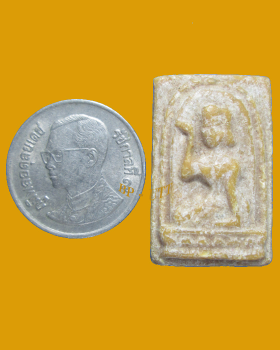 ** นางกวักพิมพ์ใหญ่ หลวงพ่อกวย วัดโฆสิตาราม จ.ชัยนาท เนื้อผงน้ำมัน **