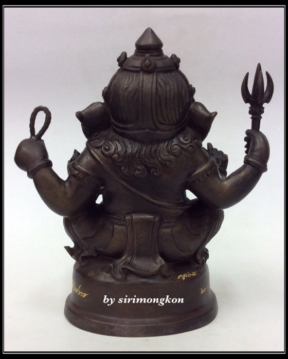 พระพิฆเนศ ปางนั่งบรมครู รุ่น 100 ปี กรมศิลปากร ขนาดบูชา หน้าตัก 4 นิ้วครึ่ง เนื้อโลหะผสม No.3808