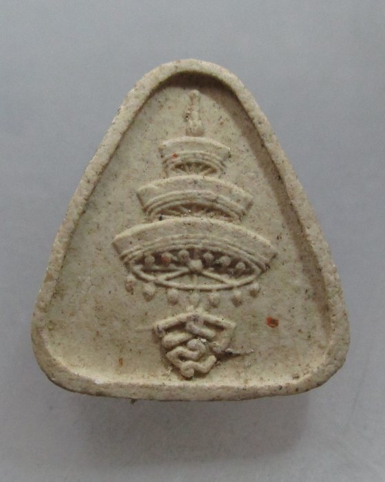 20 บาท พระสังกัจจายน์ เนื้อผงไม่ทราบที่ครับ