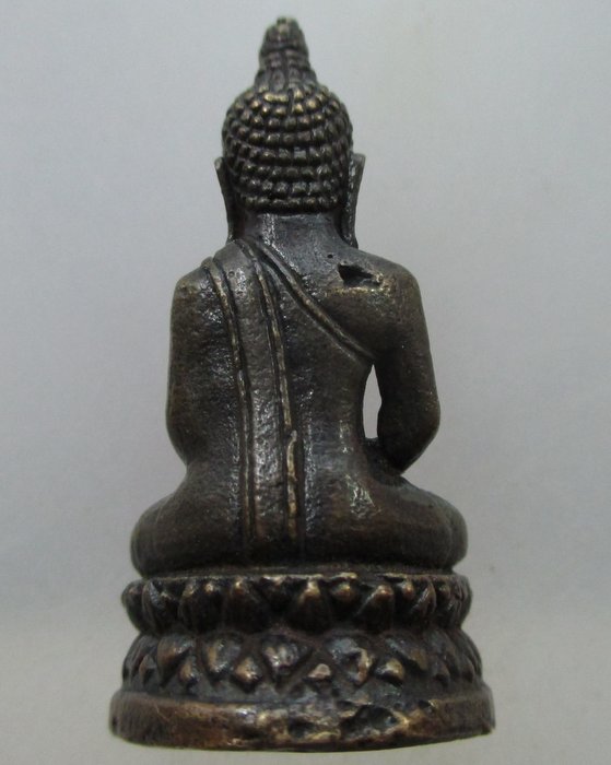 20 บาท รูปหล่อพระพุทธ ไม่ทราบที่ครับ