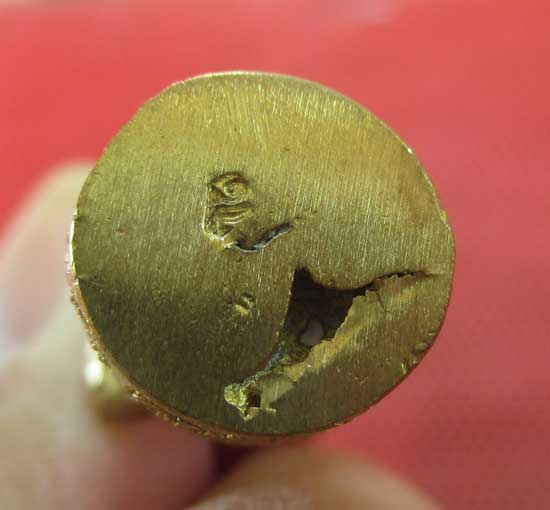 รูปหล่อหลวงปู่สรวง เทวดาเล่นดิน (เนื้อทองทิพย์ ตอกโค๊ตใต้ฐานคำว่า " ดี " ) รุ่นเเจกกฐิน วัดไพรพัฒนา 