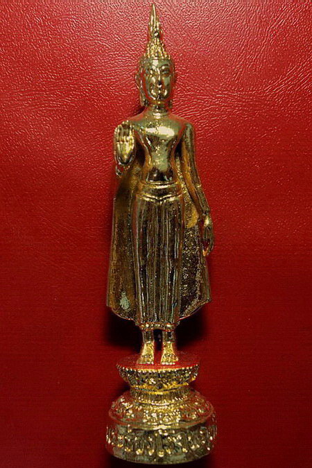 พระบูชาพระร่วงโรจนฤทธิ์ วัดพระปฐมเจดีย์ จ.นครปฐม ขนาดตั้งหน้ารถ สวยมาก เคาะเดียวค่ะ