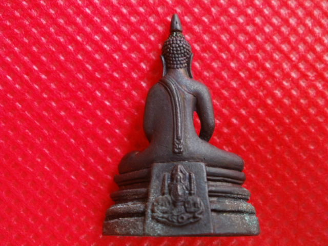 พระพุทธโสธร รุ่นย้อนยุคสร้างพระอุโบสถ ปี ๒๕๔๐(016)