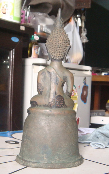 พระบูชาเชียงรุ้ง  3  นิ้ว