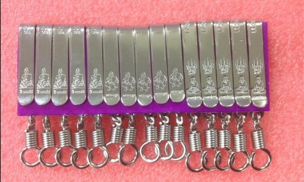 แหนบ สแตนเลส   3 ลาย  = 15  อัน สวย ๆๆ  ของใหม่ 